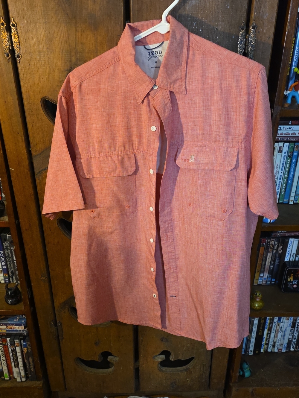 Izod Mens Short-Sleeve Rashguard in Coral